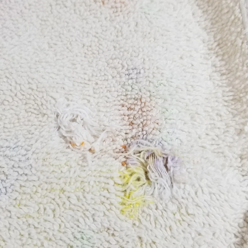 Vintage 1971 Cannon Monticello Daisy Delight cream floral cotton towels